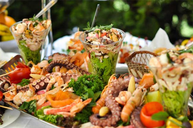 美食怎么拍摄?如何拍摄能让食物显得更好看?